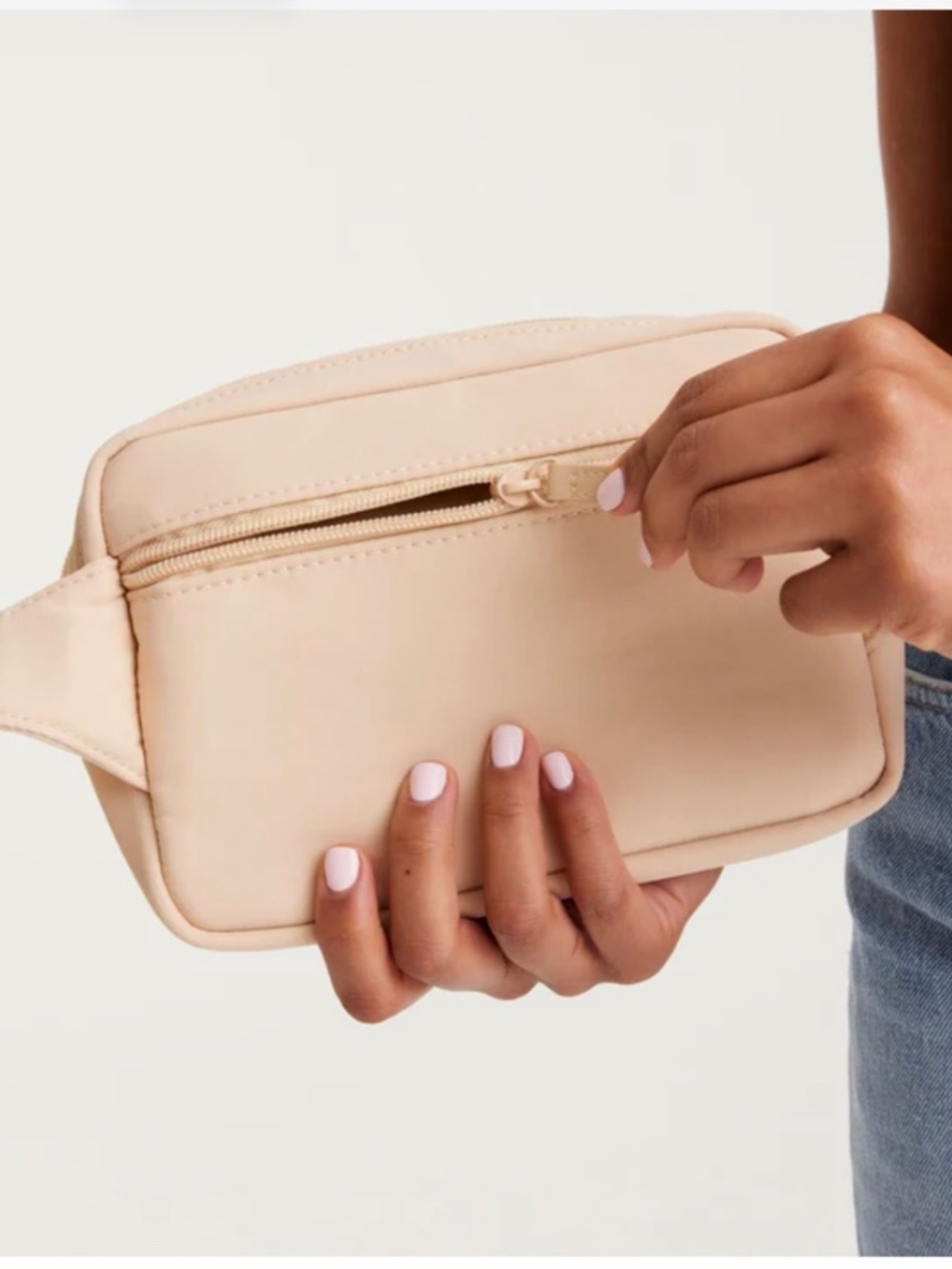 NWT Beis “ The Sport Pack” Bag in Beige - Picture 9 of 12